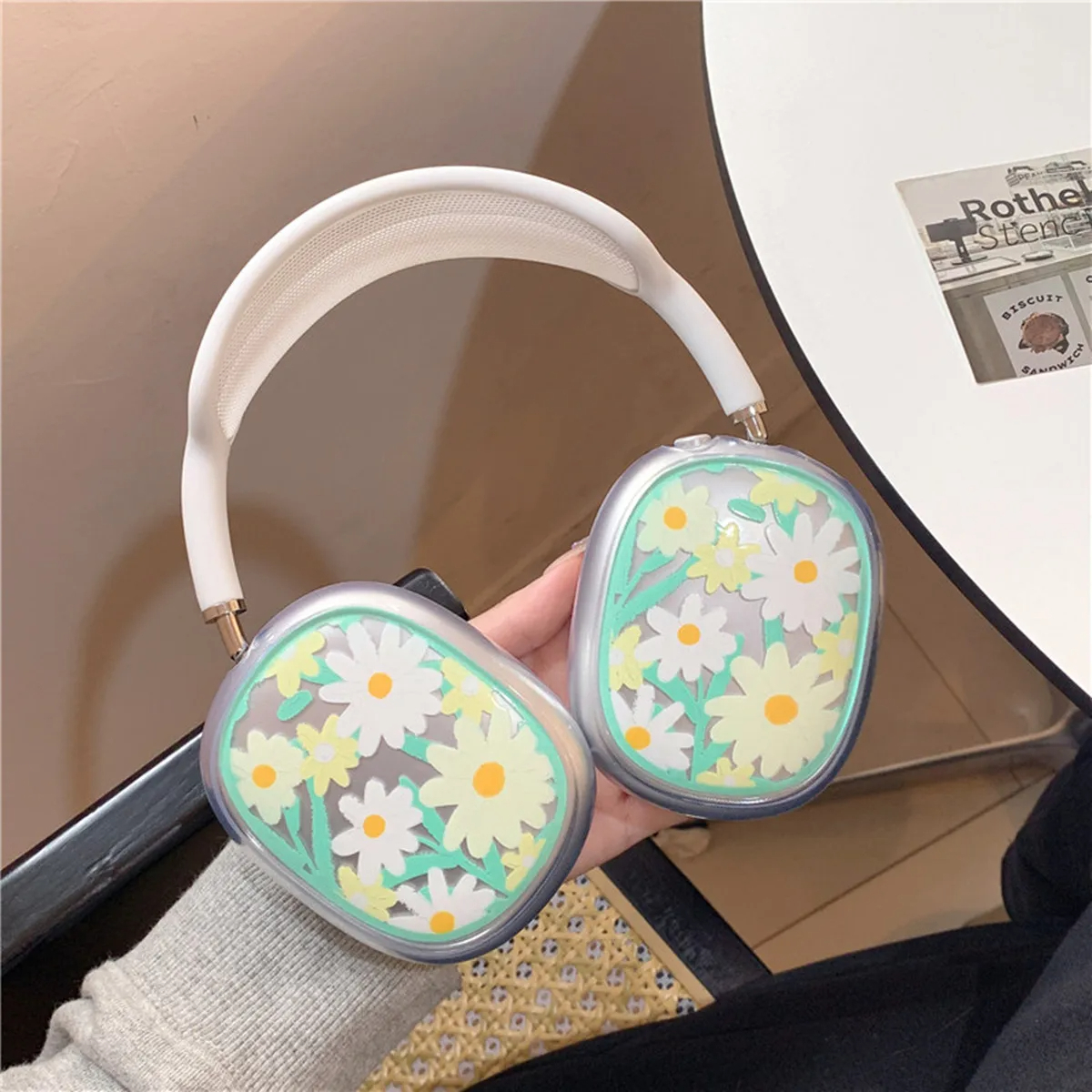 Daisy Headphone Covers (2 Designs)
