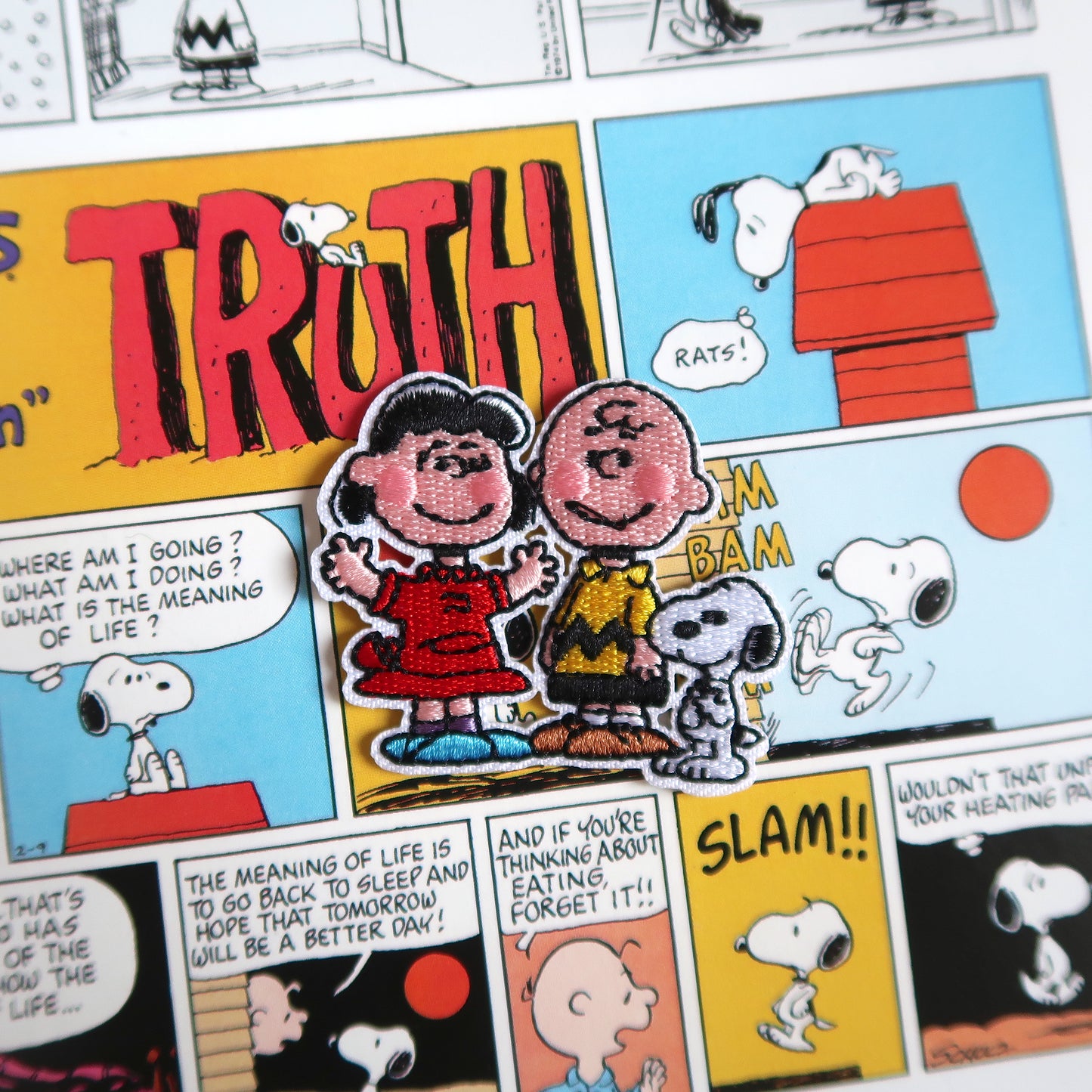 Snoopy, Lucy and Charlie Brown Peanuts Comics embroidered patch badge appliqué