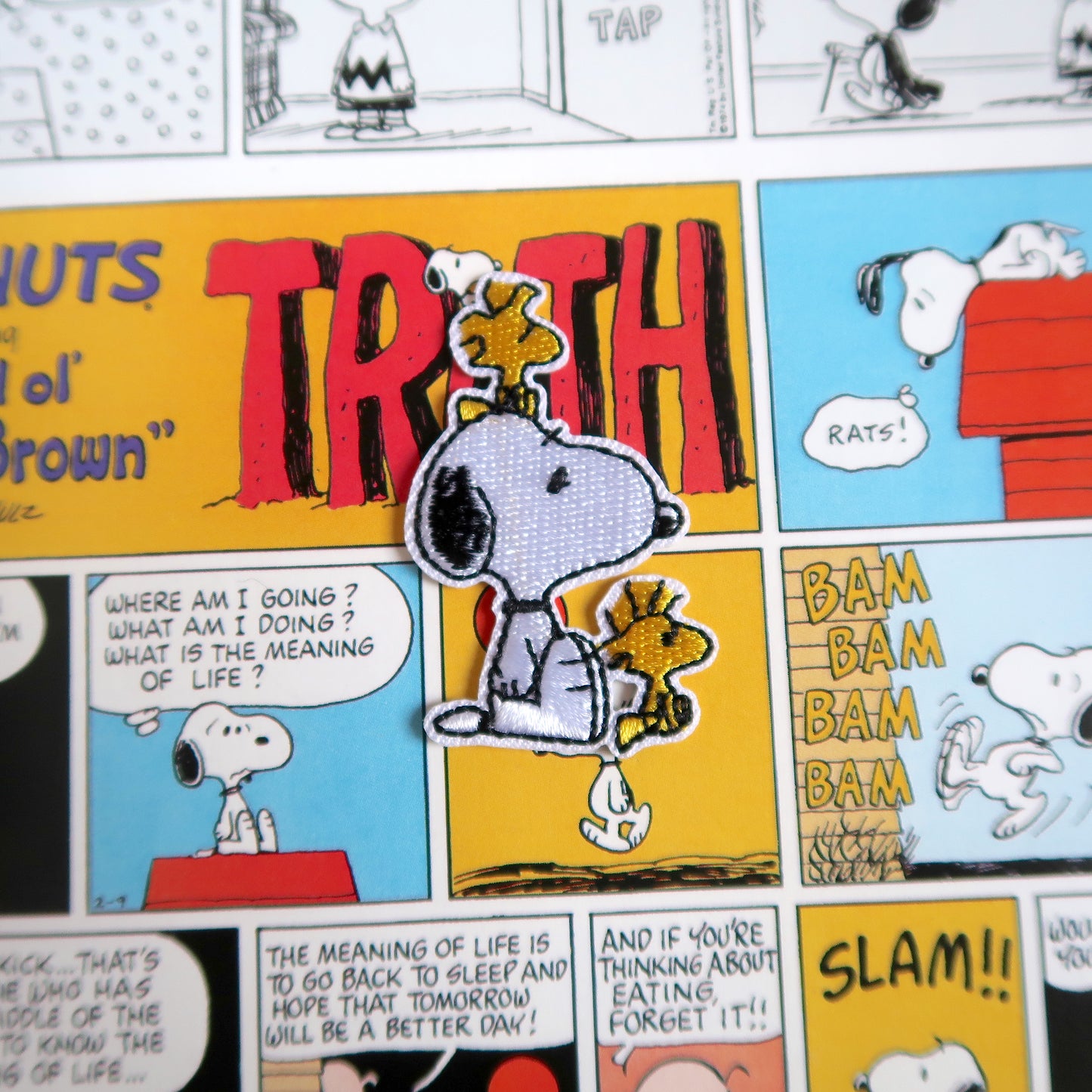 Snoopy and Woodstock Peanuts Comics embroidered patch badge appliqué