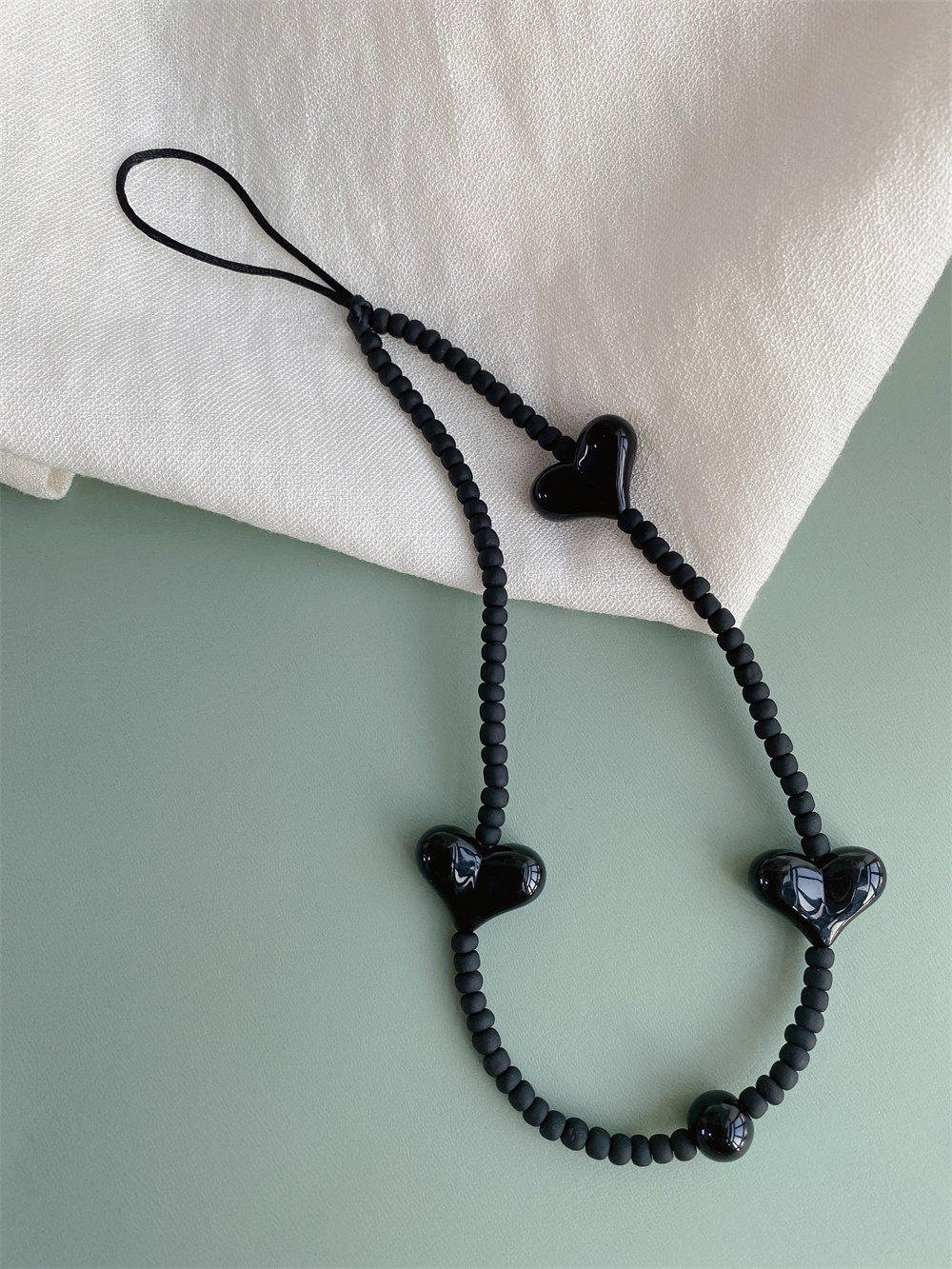 Beaded Heart Phone Strap (8 Colours)