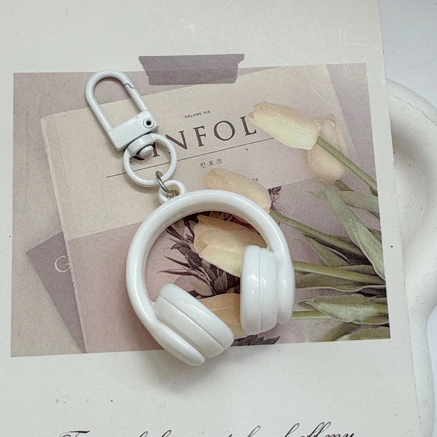 y2K Headphone Clip-On Charm