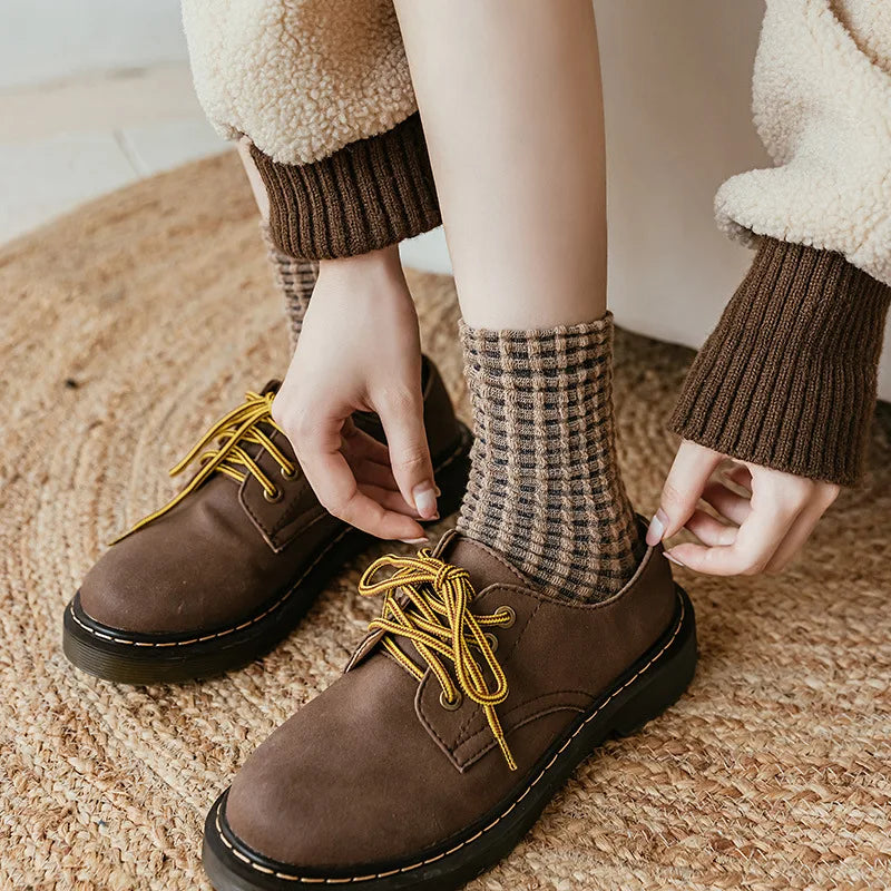 Waffle Pattern Crew Socks
