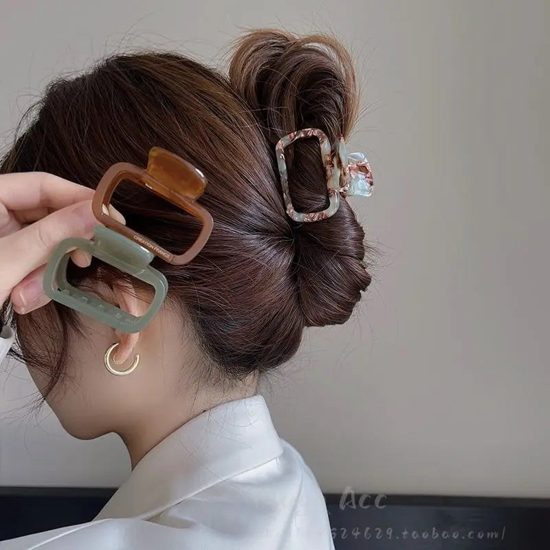 Classic Hair Claw Clip