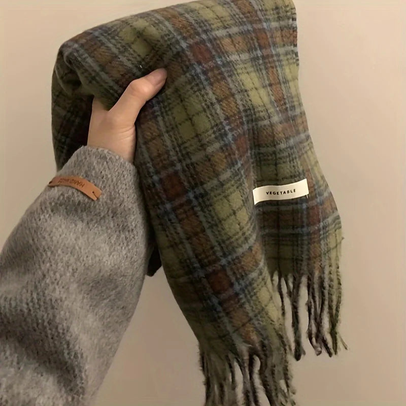 Plaid Green Tassel Scarf