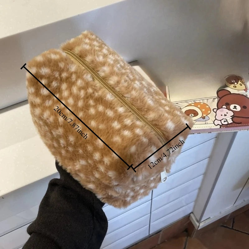 Plush Deer Pattern Zipper Pouch