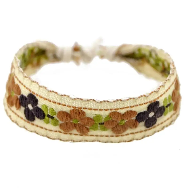 Boho Strawberry Flower Embroidered Bracelet Handmade Braided Bracelet Friendship Wrap Bracelets Thread Woven Wristbands - Ice Cream Cake