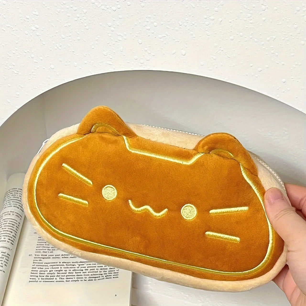 Caramel Pencake Cat Pencil Case - Ice Cream Cake