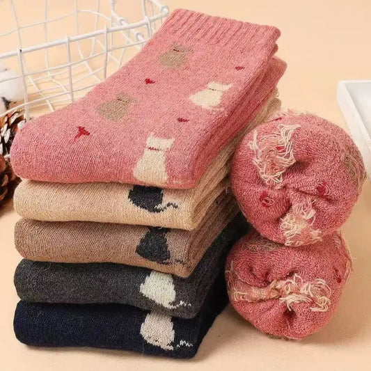 5 Pairs of High-Quality Cartoon Cat Printed Socks for Autumn and Winter Thick and Warm Women's Midsole Socks for Home Sleep - Ice Cream Cake