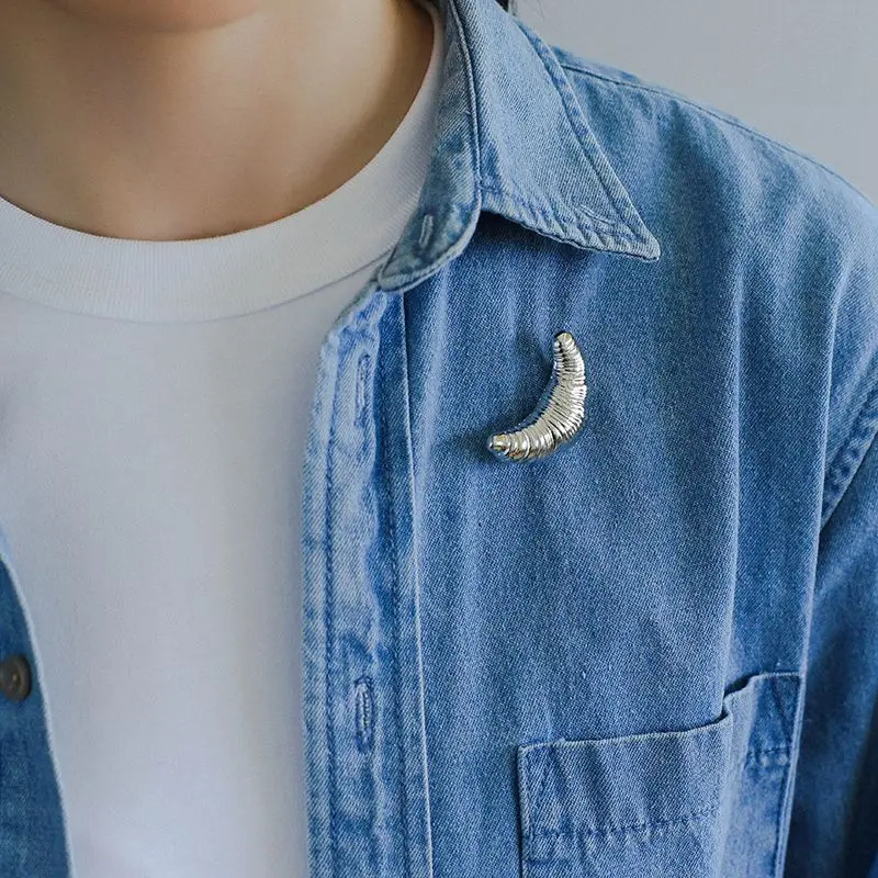 Croissant Brooch (2 Colours)