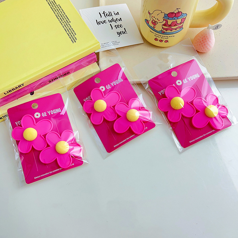 Pop Daisy Hair Clips, Set of 2 (6 Colours)