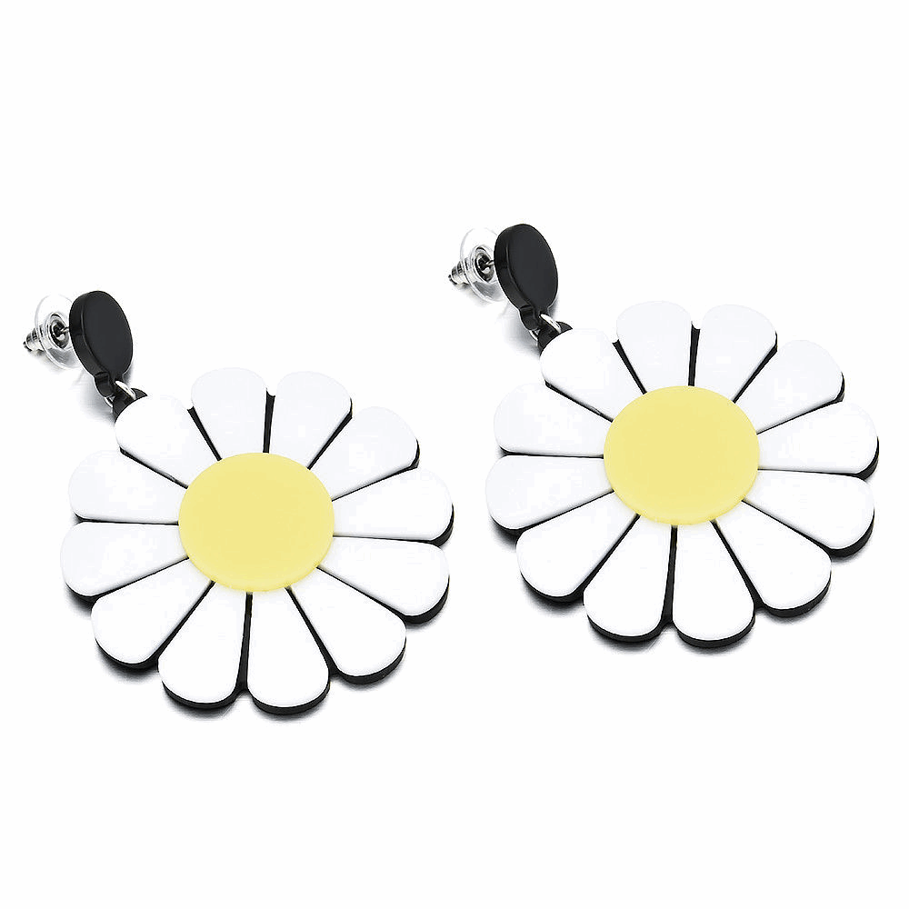 Acrylic Daisy Earrings - Ice Cream Cake