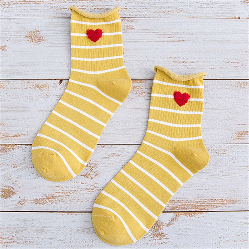 Striped Heart Embroidery Ankle Socks (7 Colours) - Ice Cream Cake