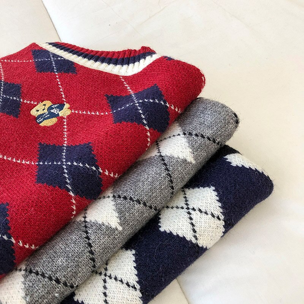 Embroidered Teddy Argyle Sweater Vest (3 Colours) – Ice Cream Cake