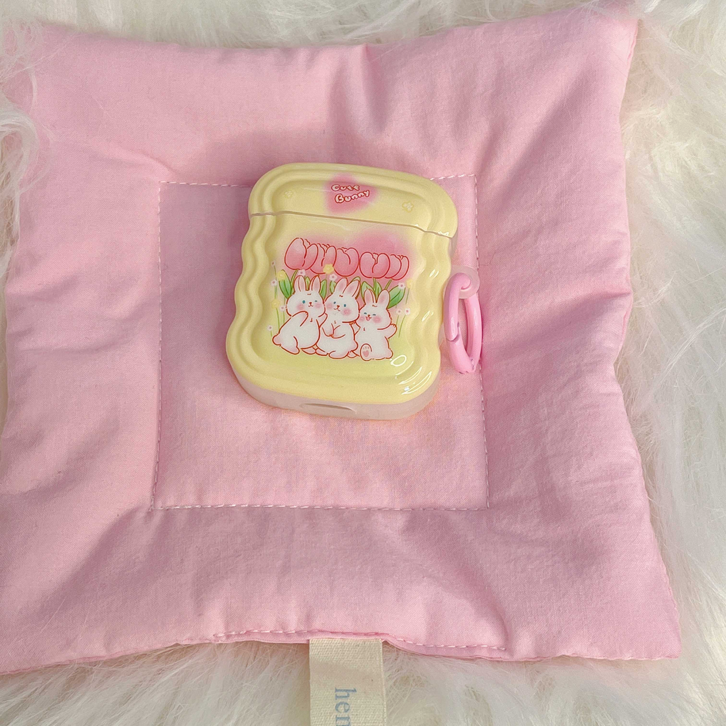 Wavy Tulip Bunnies AirPods Case Cover