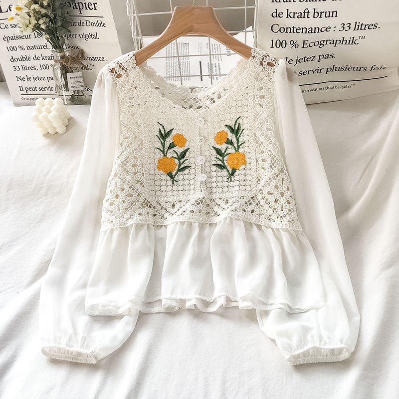 Floral Embroidery Peasant Blouse (2 Colours)