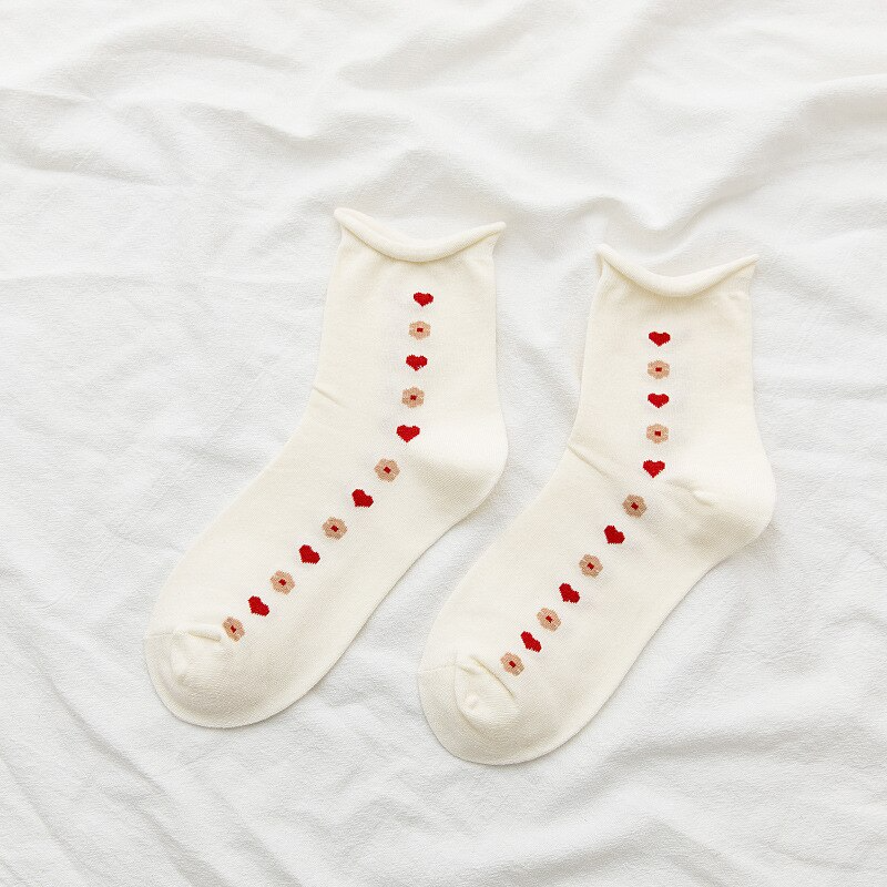 Daisy Heart Crew Socks (6 Colours)