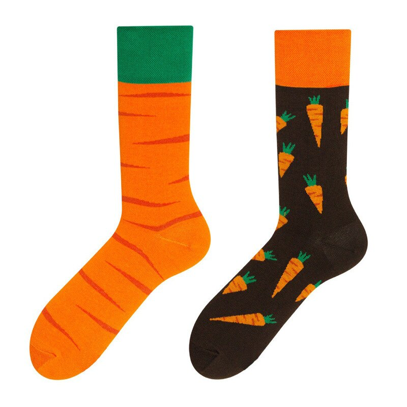 Mismatched Ankle Socks: Carrots - Ice Cream Cake
