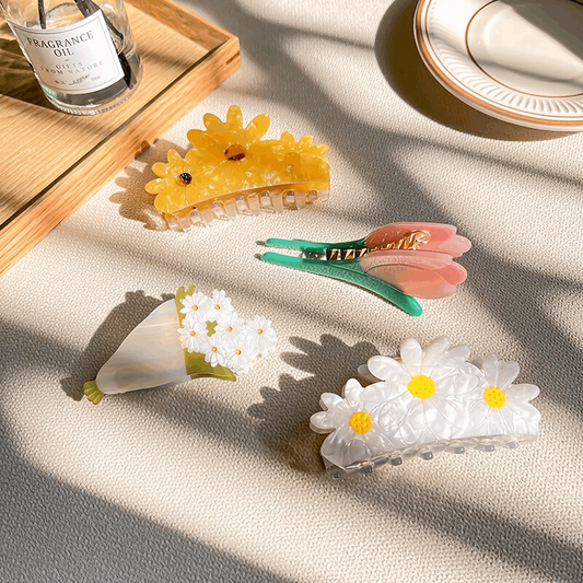 Acrylic Flower Claw Clip (4 Designs)