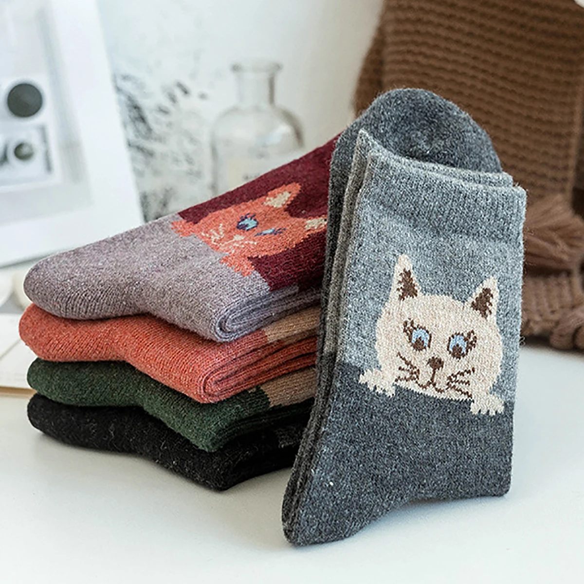 Peeking Cat Crew Socks, Set of 5