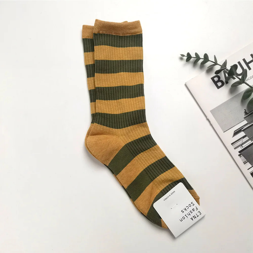 Contrast Stripe Dopamine Crew Socks
