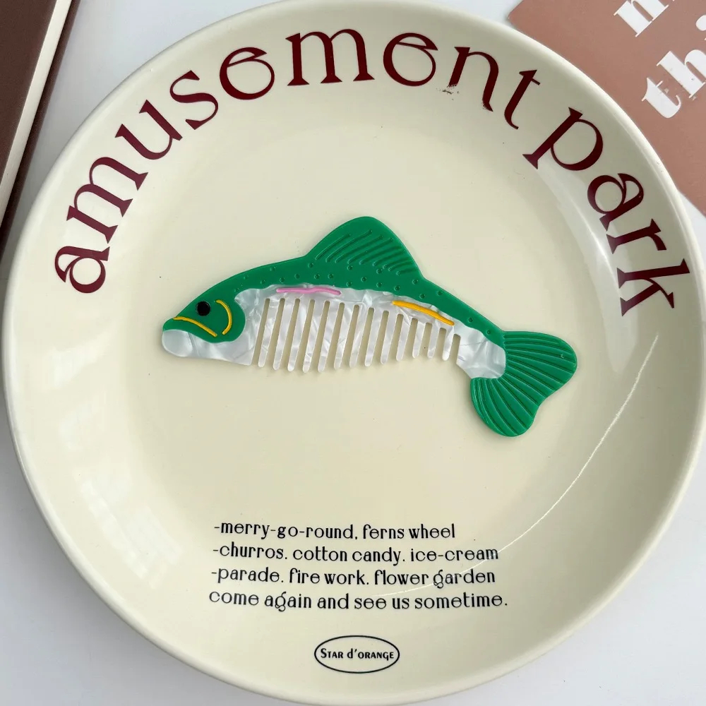 Acrylic Animal Hair Comb