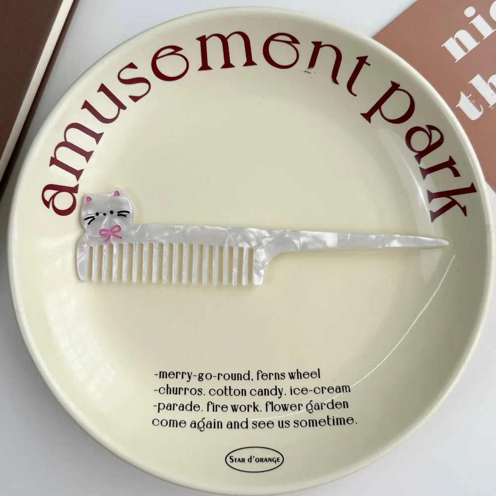 Acrylic Animal Hair Comb