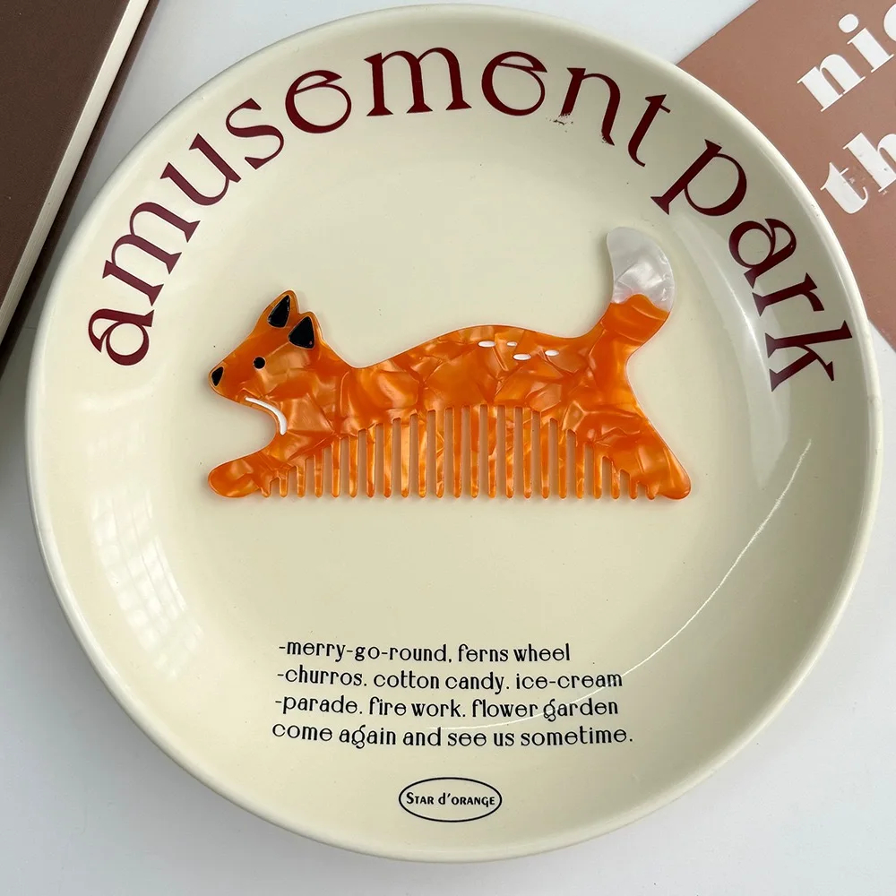 Acrylic Animal Hair Comb