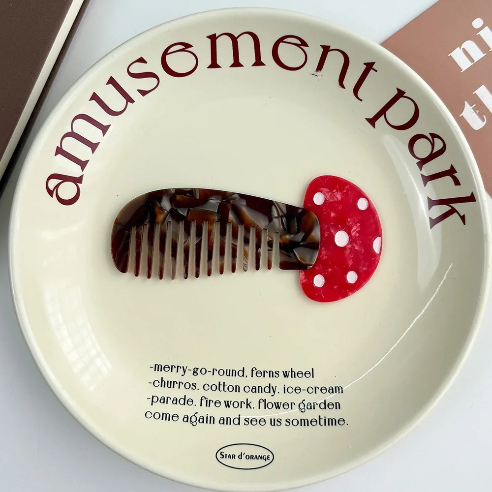 Acrylic Animal Hair Comb