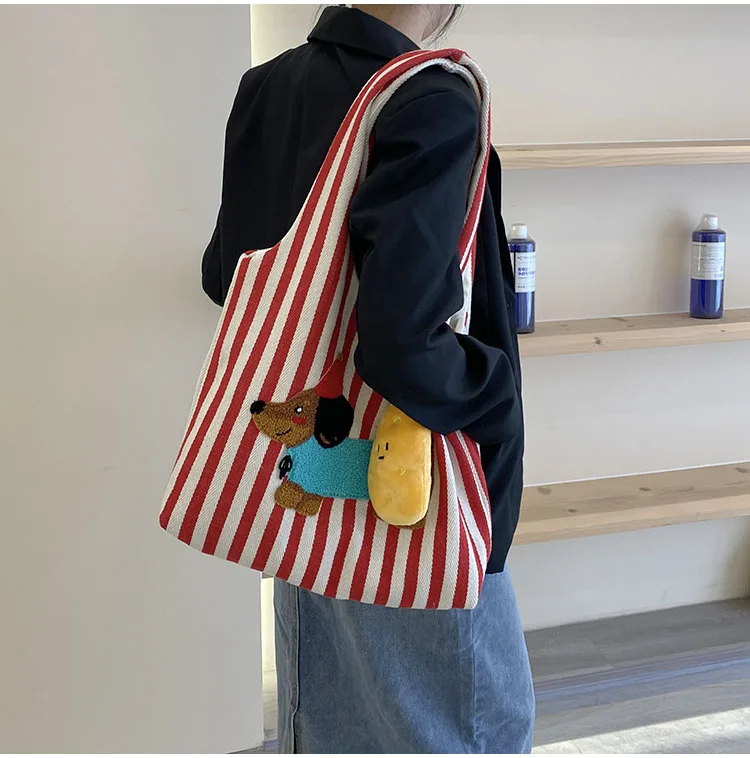 Stylish Dachshund Striped Shoulder Bag (2 Colours) - Ice Cream Cake