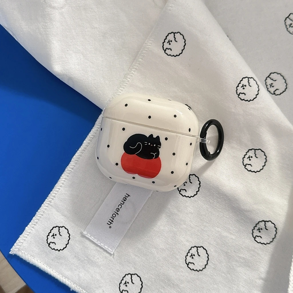 Apple Cat AirPods Charger Case Cover with Cat Charm