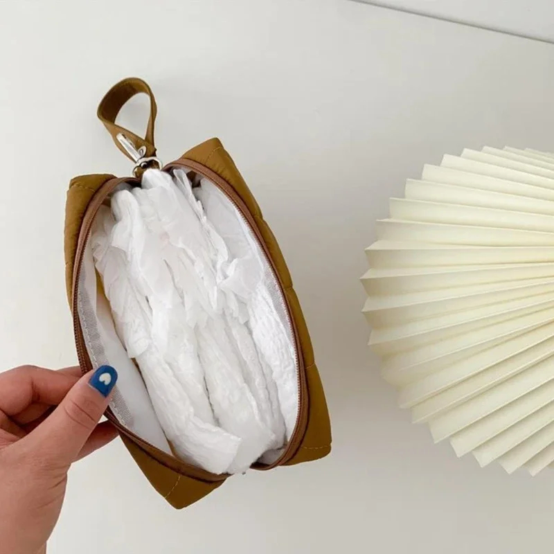 Quilted Teddy Bear Face Zipper Pouch