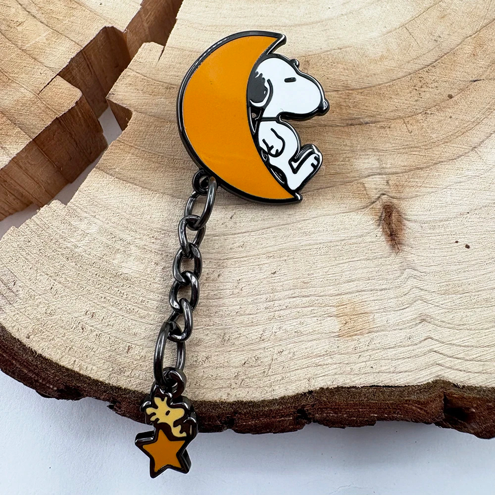 Peanuts Comics Snoopy and Woodstock Crescent Moon Enamel Pin