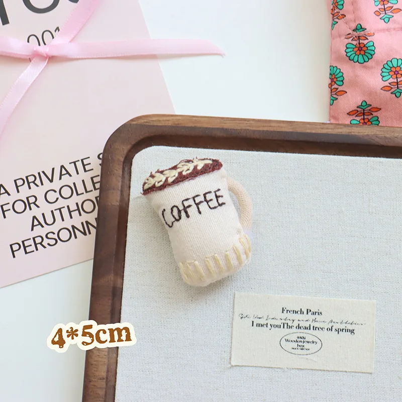 Whimsical Linen Character Brooch (19 Designs) - Ice Cream Cake