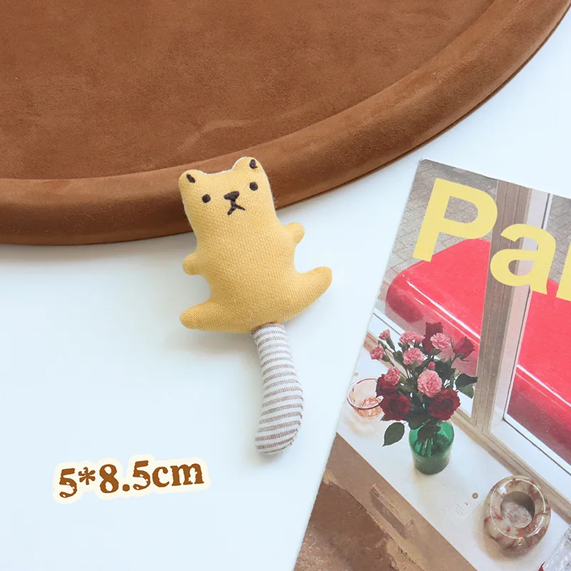 Whimsical Linen Character Brooch (19 Designs) - Ice Cream Cake