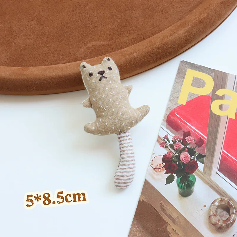 Whimsical Linen Character Brooch (19 Designs) - Ice Cream Cake