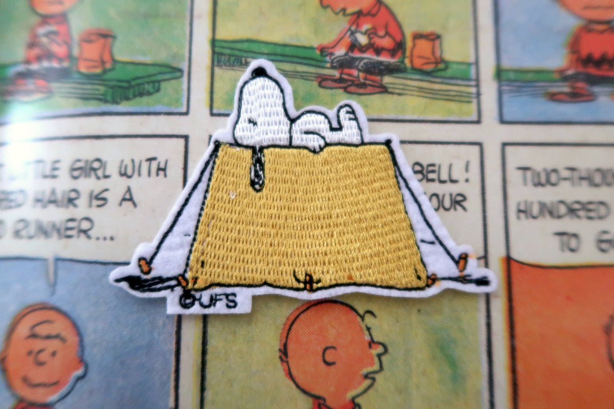 Camping Snoopy Peanuts comic embroidered patch/appliqué
