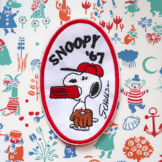 Baseball Snoopy from the Peanuts comic embroidered patch badge appliqué
