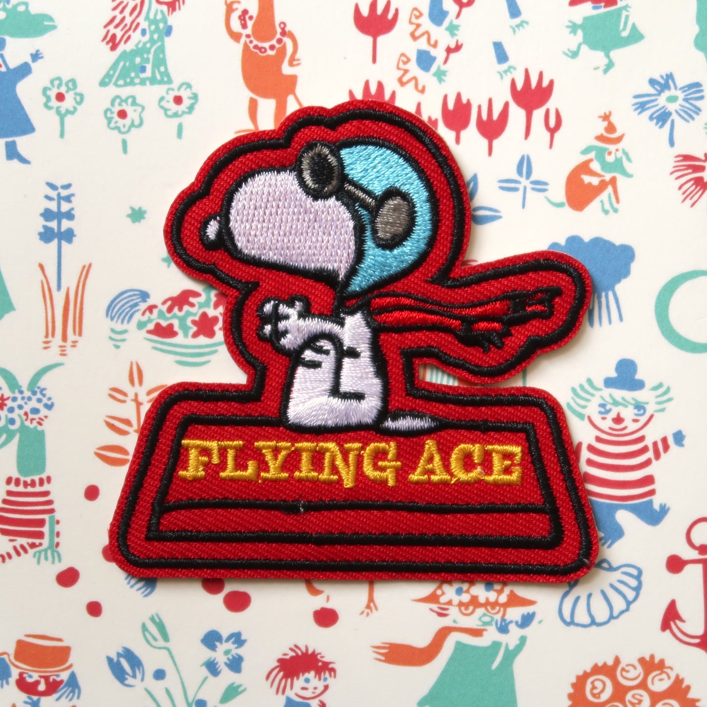 Snoopy Embroidery Patch // Pilot Flying Ace Snoopy Peanuts comics embroidered patch badge appliqué