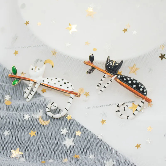 Polka Dot Cat Brooch