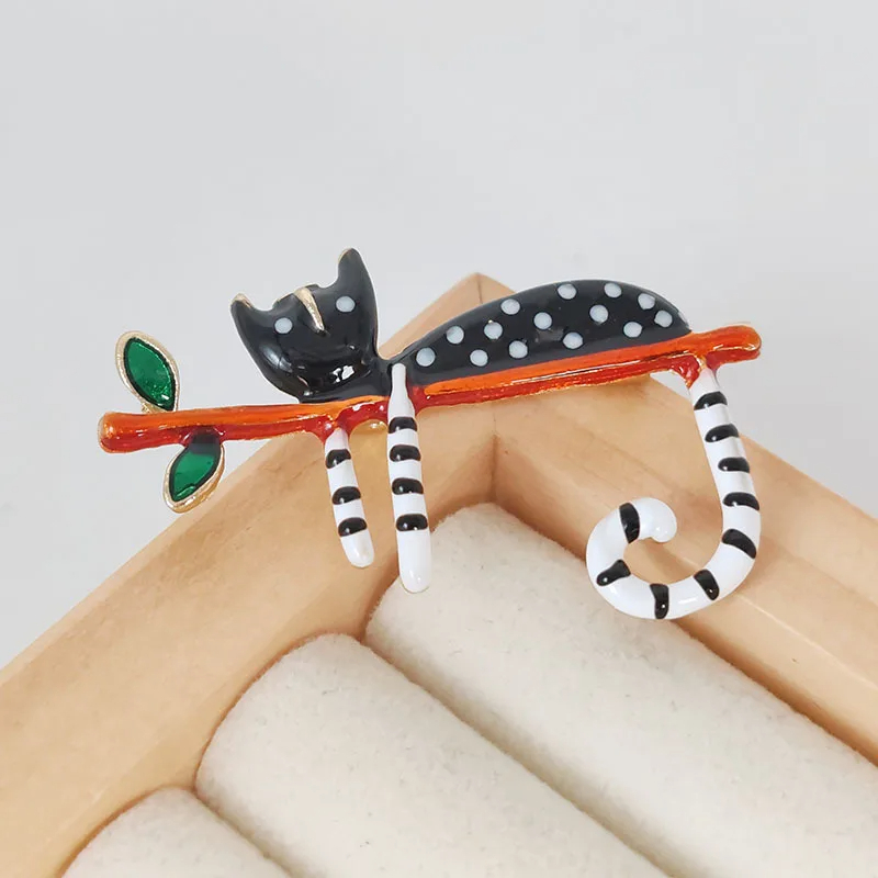 Polka Dot Cat Brooch
