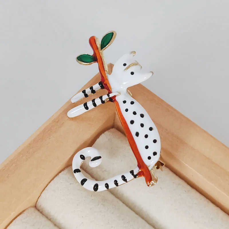 Polka Dot Cat Brooch