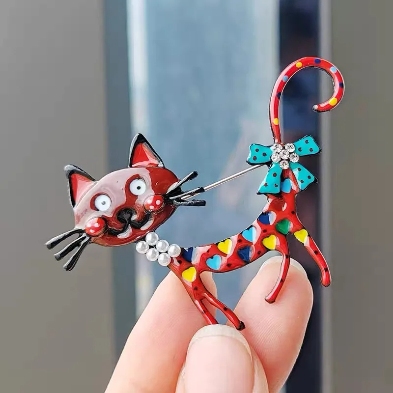 Whimsical Kitty Cat Brooch