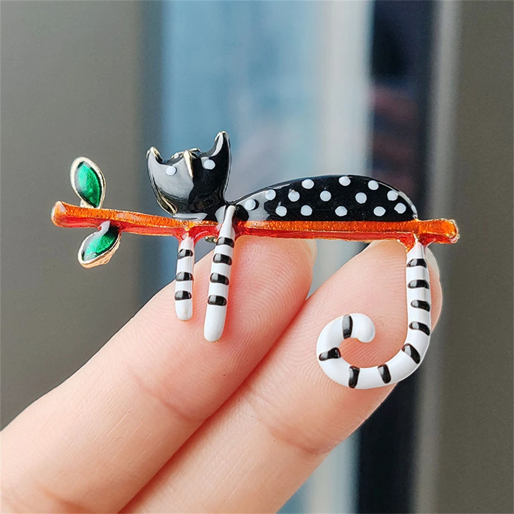 Polka Dot Cat Brooch