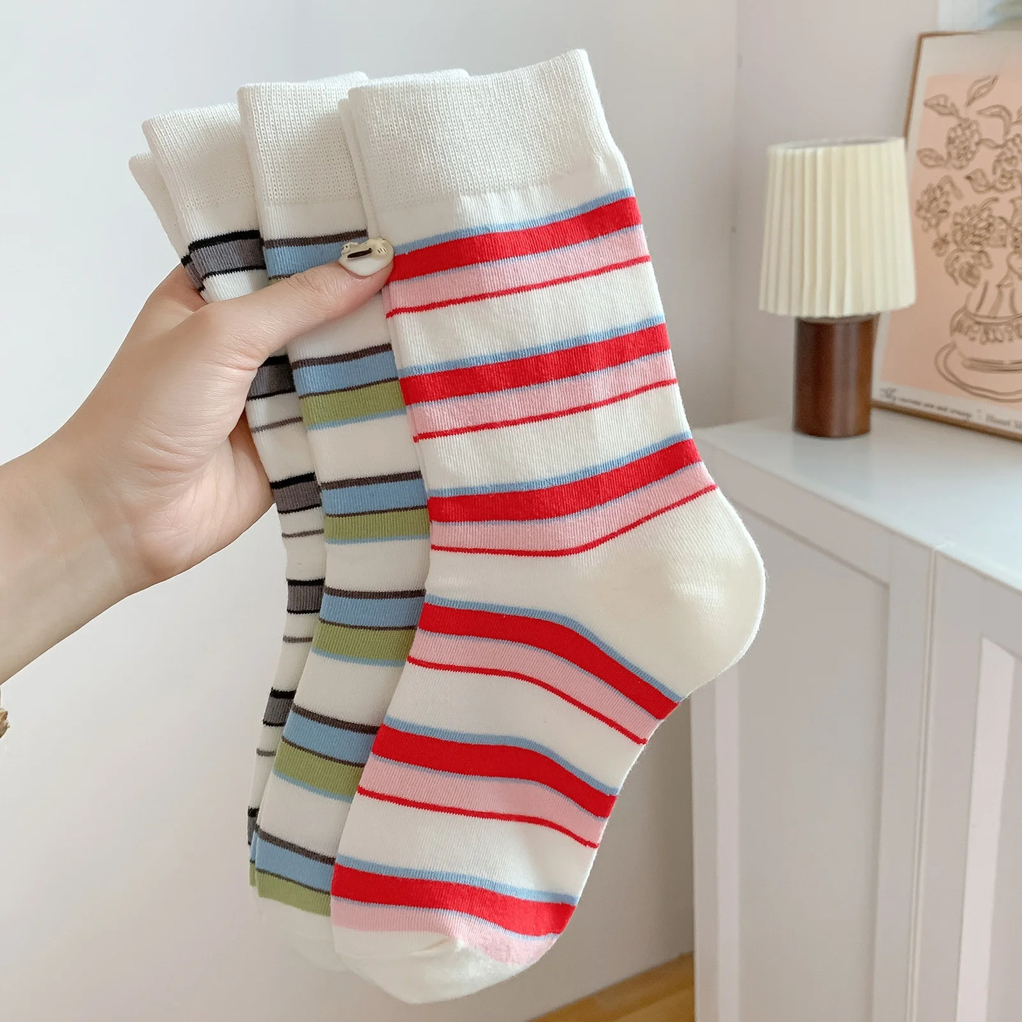 80s Contrast Stripe Crew Socks