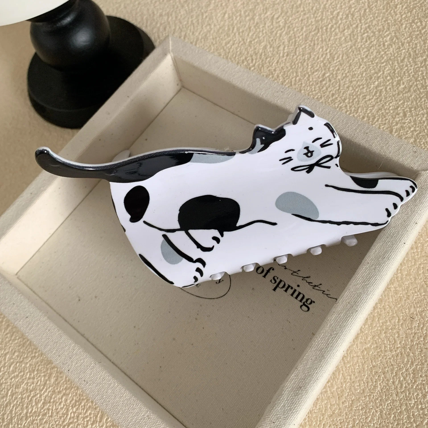 Acrylic Cat Claw Clip (5 Designs)
