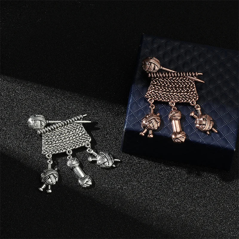 Knitting Set with Dangly Yarn Charms Brooch