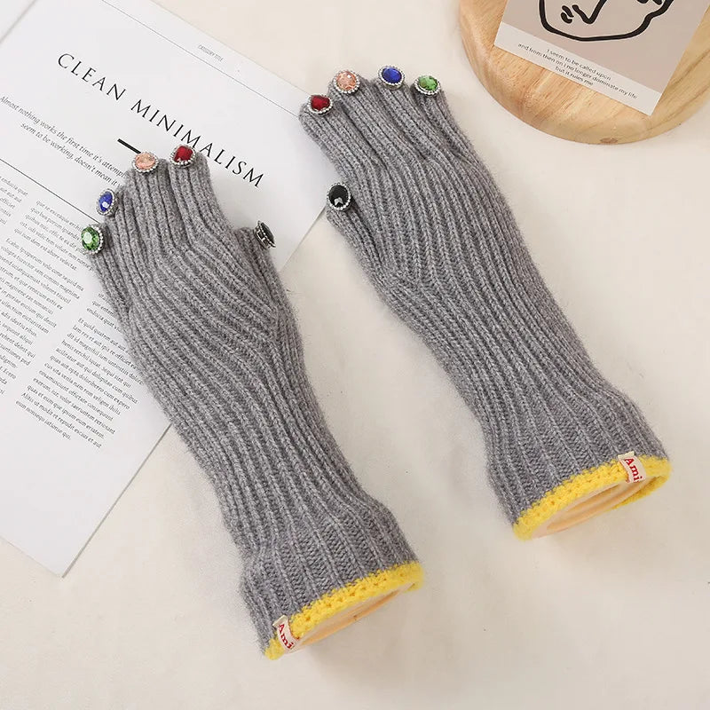 Fancy Manicure Knit Gloves