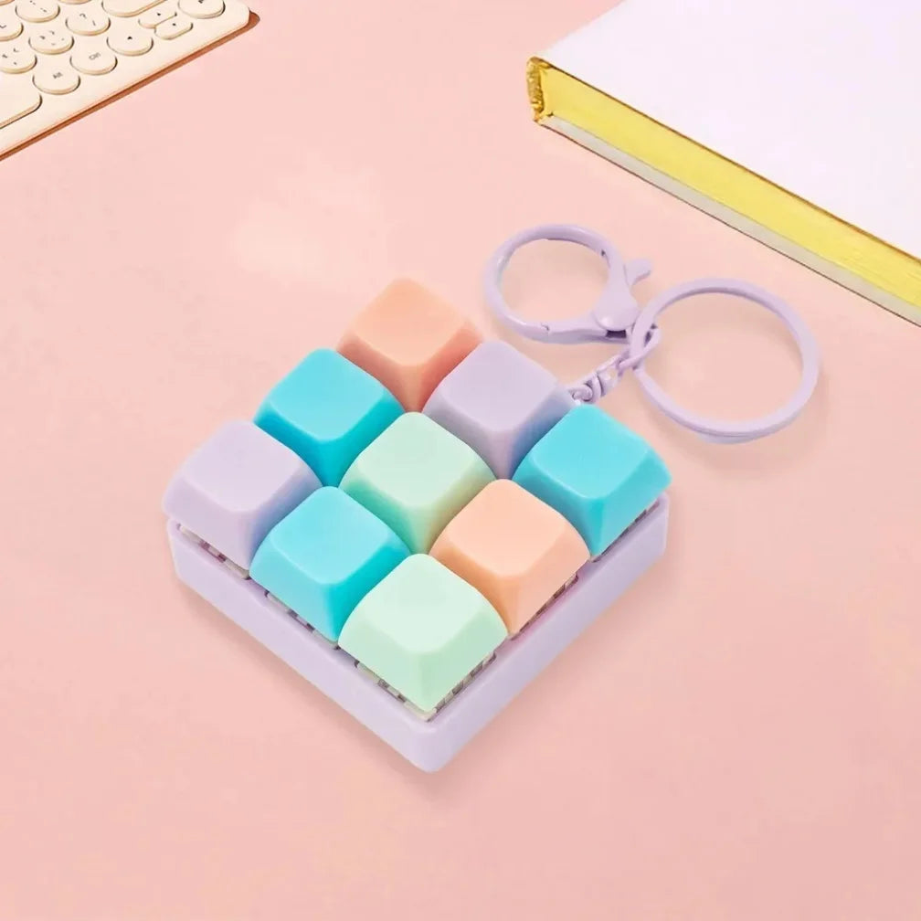 Mini Keyboard Fidget Charm Keychain - Ice Cream Cake