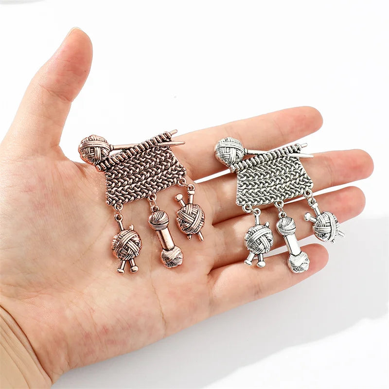 Knitting Set with Dangly Yarn Charms Brooch