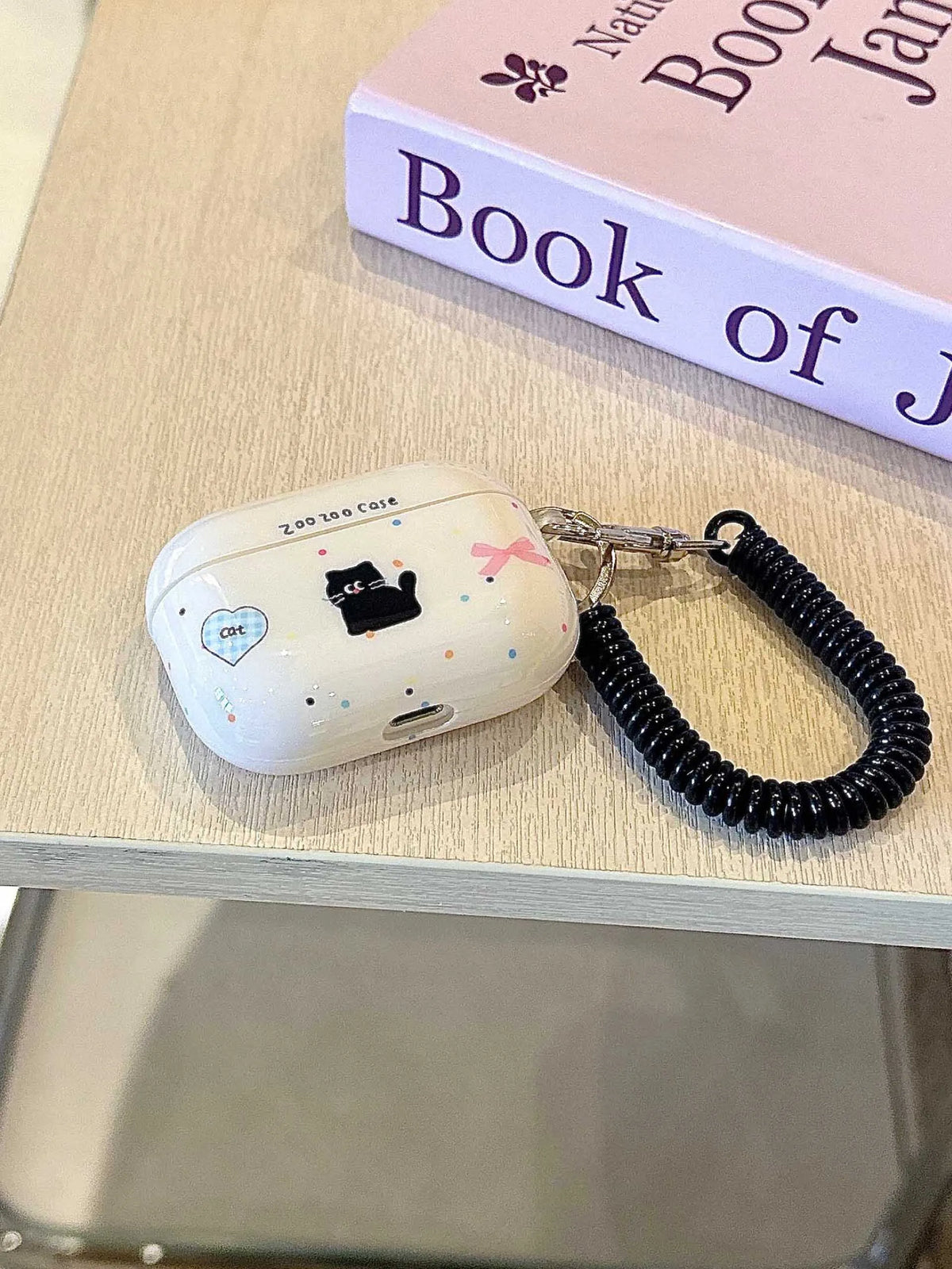 Black Cat AirPods Charger Case Cover